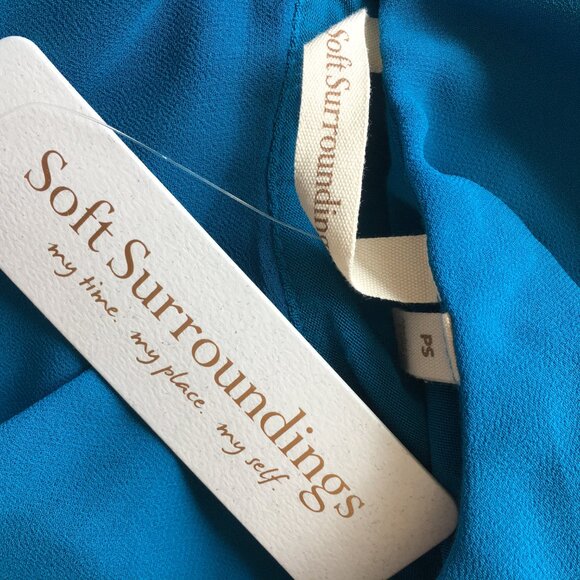 NWT SOFT SURROUNDINGS Petite Seaport Ethereality Top Front Back Overlays Shirt - Picture 2 of 14